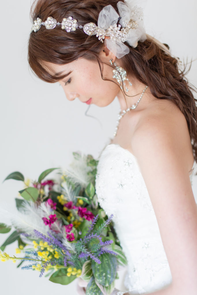 似合うウェディングヘアスタイルを顔のカタチ別に徹底解説 丸顔 面長 ベース顔 結婚写真 フォトウェディング